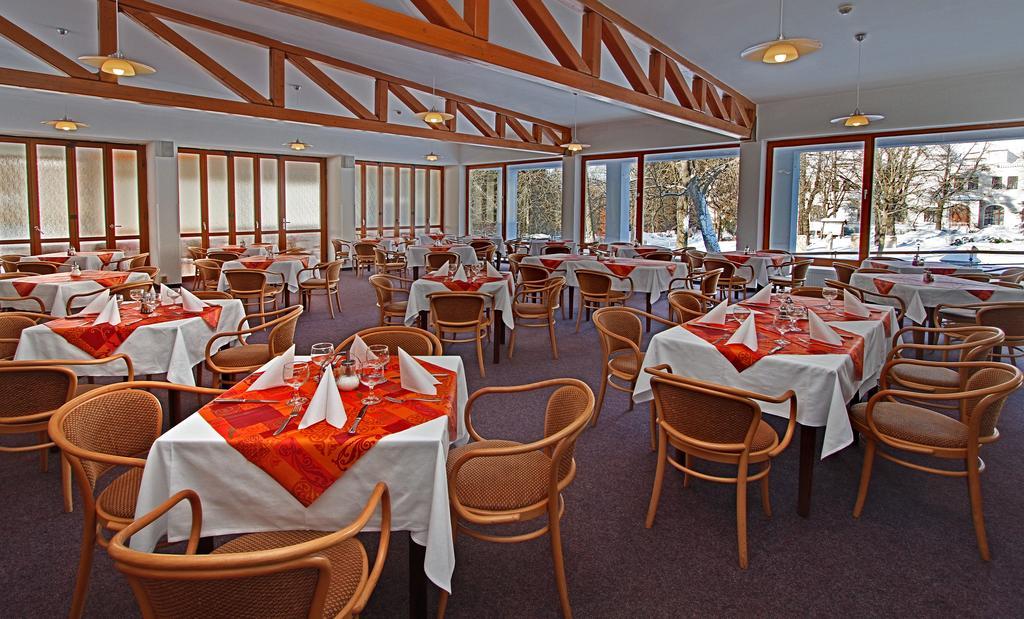 Hotel Krakonos Mariánské Lázně Esterno foto